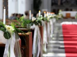 wystrój kościoła na ślub