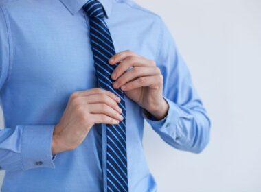 wiązanie krawata